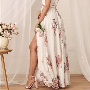 🔥Lulus floral cream wrap pink maxi dress thin strap